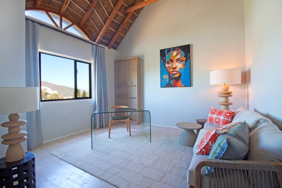 To Let 5 Bedroom Property for Rent in Crofters Valley Western Cape